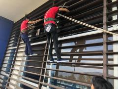 Cty Bắc Sơn Hưng - Lau kính cao tầng khách sạn